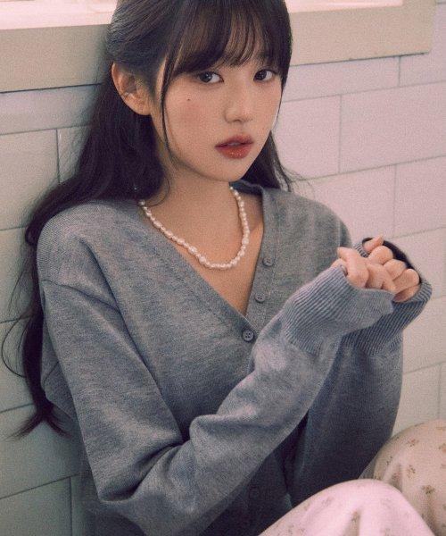 로라로라(ROLAROLA)  V NECK BASIC CARDIGAN GRAY - 사이즈 & 후기 | 무신사