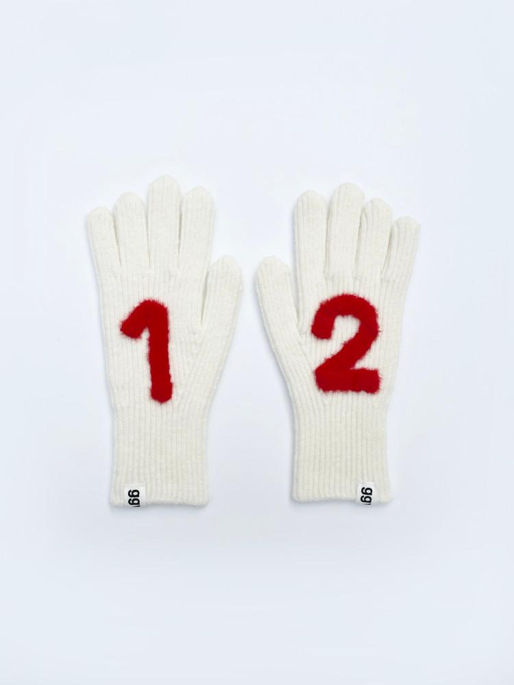 ggwel 꿸 커스텀 이니셜 니트 핑거홀 장갑 [화이트]