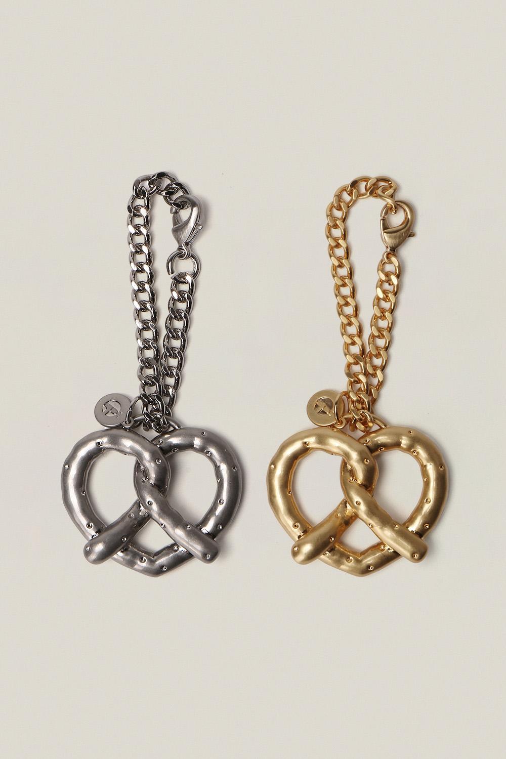 PRETZEL KEYRING