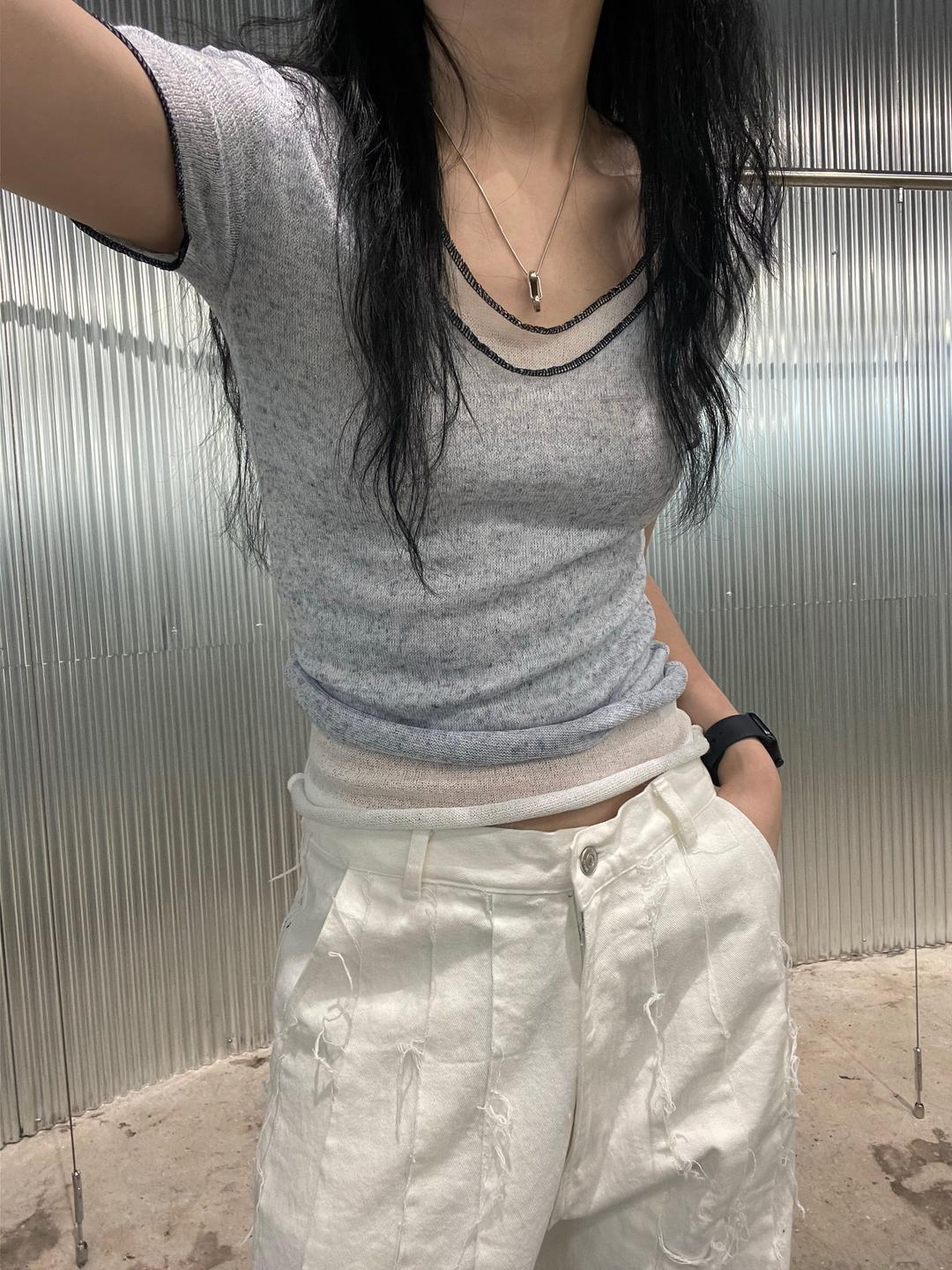 TWO TONE SLIM FIT TOP