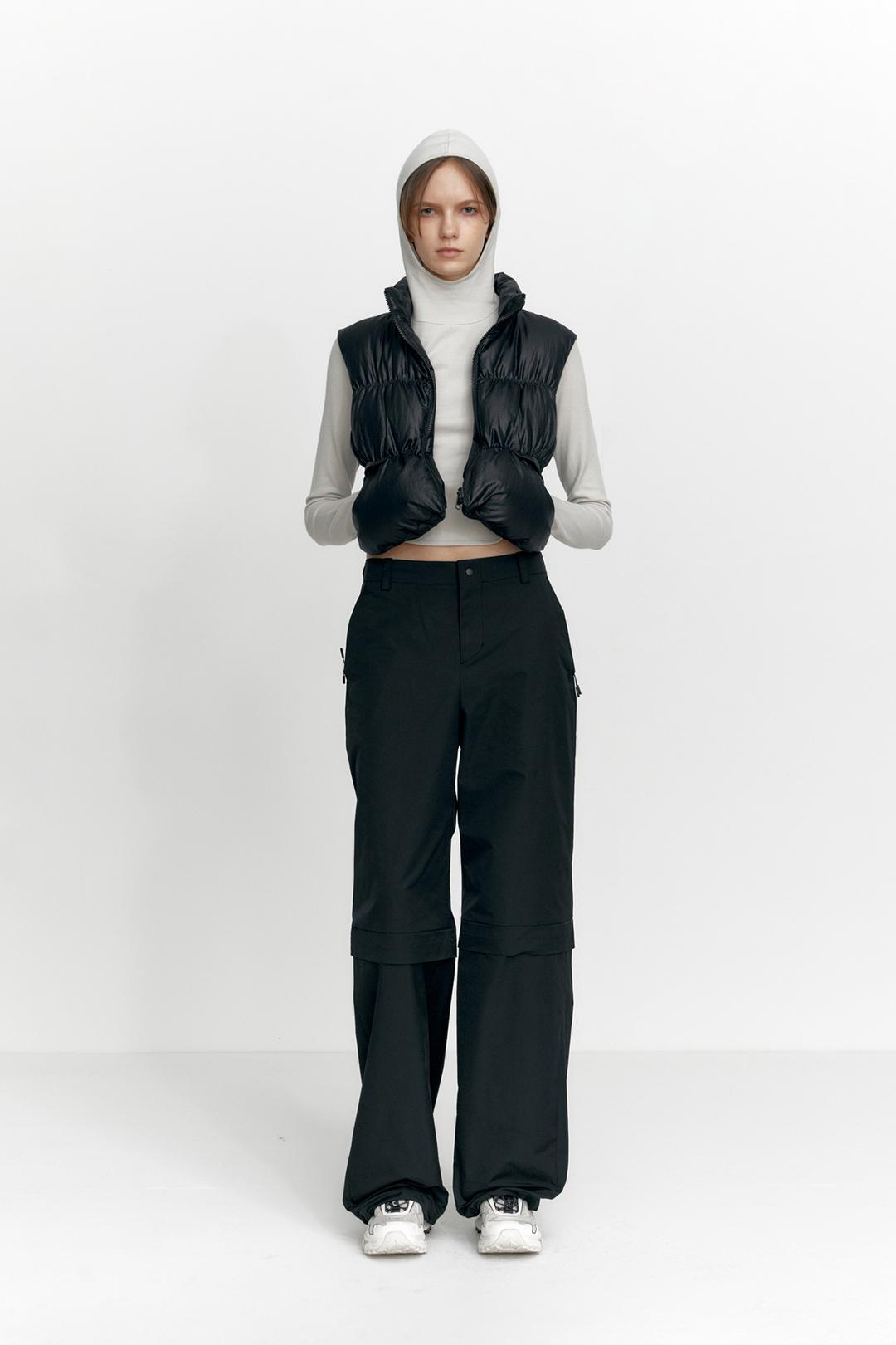 REVERSIBLE PADDING VEST, BLACK