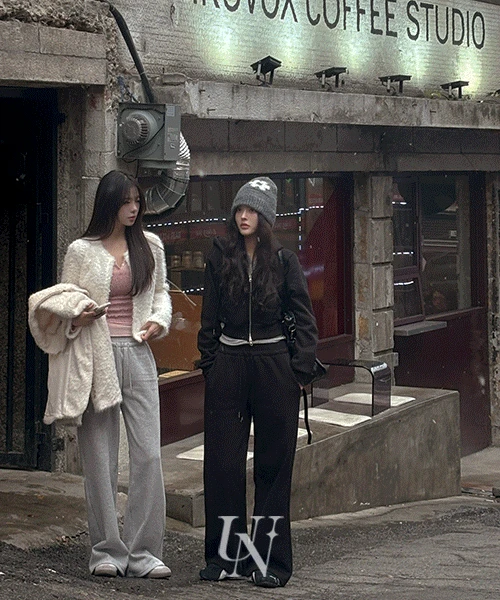 [UNIVE/✂군살컷✂] 기모🌡 -5KG 테일러 컷슬림 와이드 트레이닝 팬츠 - 2color