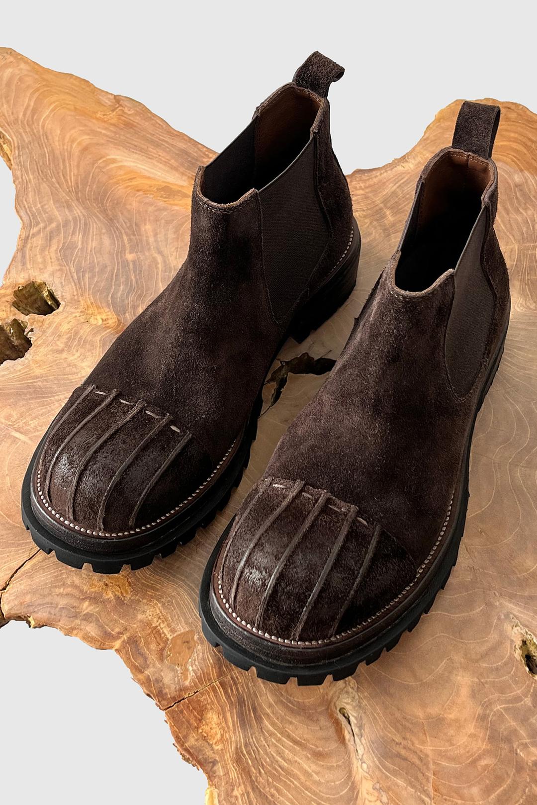 'GRIP\' boots : Choco brown