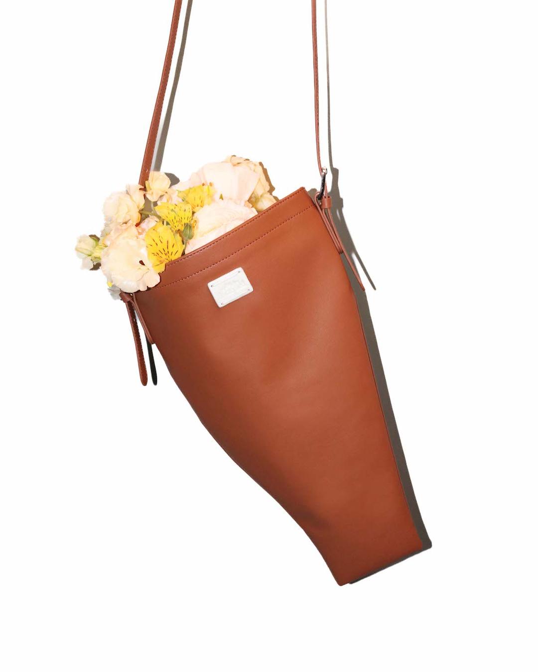 Shown Heart Bag(Camel)