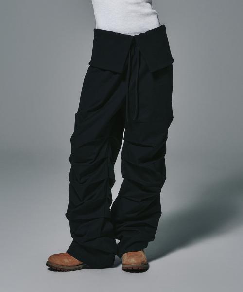 TUCK PANTS BLACK