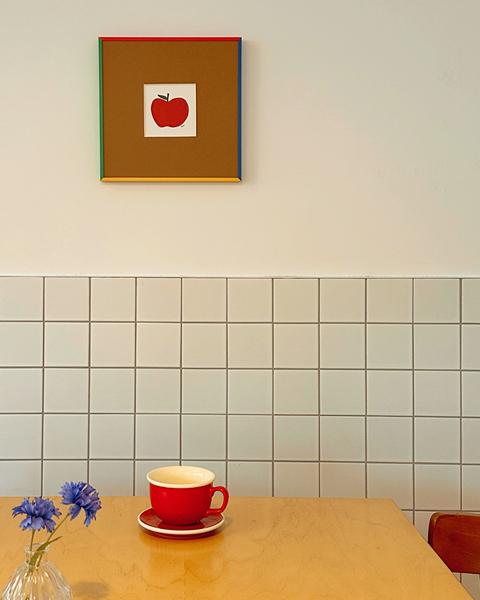 LOVE APPLE 컬러프레임 30X30cm