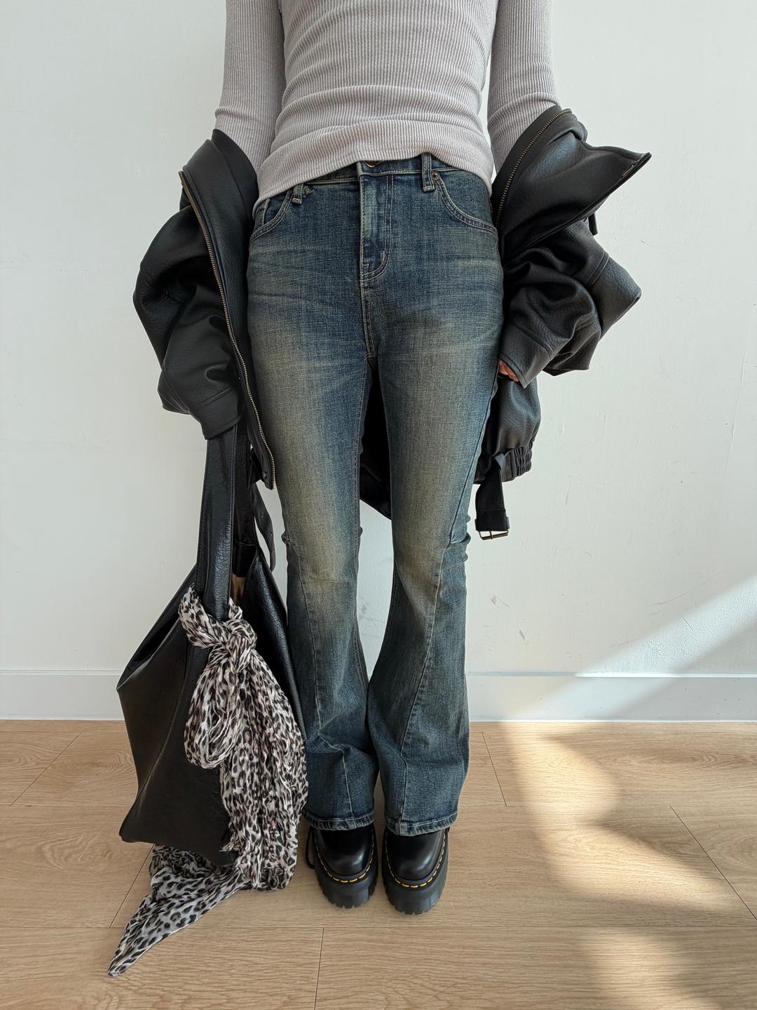 더블 라인 딱붙핏 부츠컷(로우라이즈)