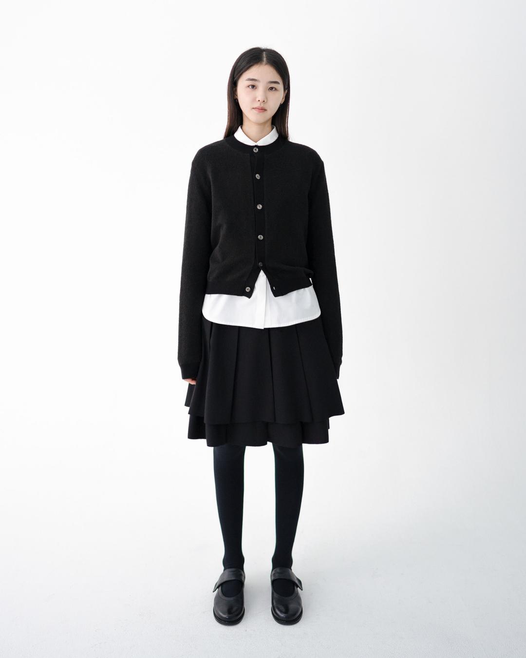 crew neck knit cardigan (미입금 취소분 오픈, 10/18 순차 출고 예정)