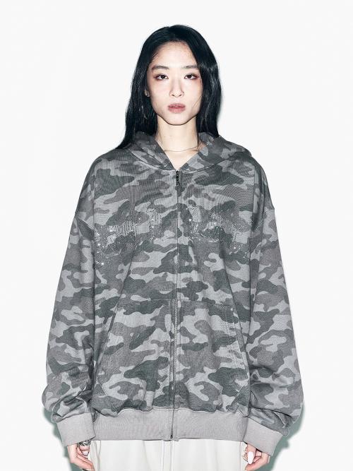 STUDDED ZIP-UP HOODIE OVERSIZED CAMO