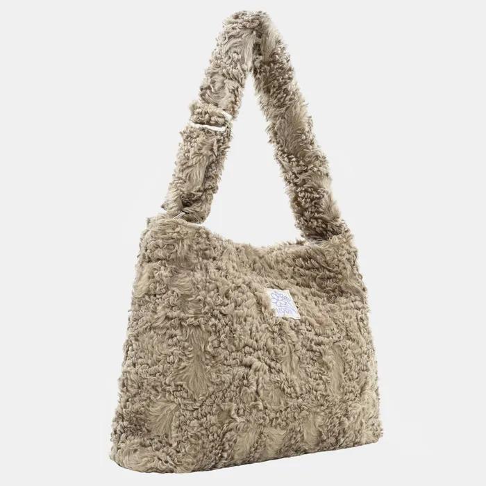 [rossmoor] Fluffy bag _ light brown