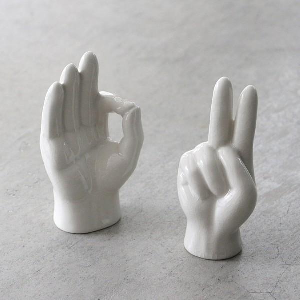 Detail Porcelain Hand Objet