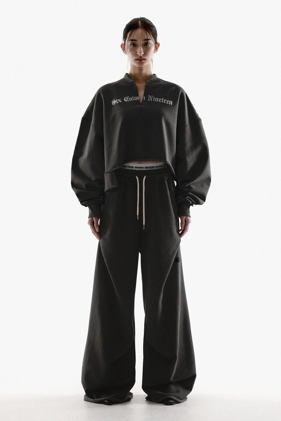 SYMBOL GEOMETRY FLARE SWEAT PANTS - PIGMENT BLACK