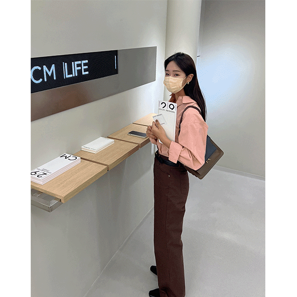 포인트 카라 커프스 셔츠