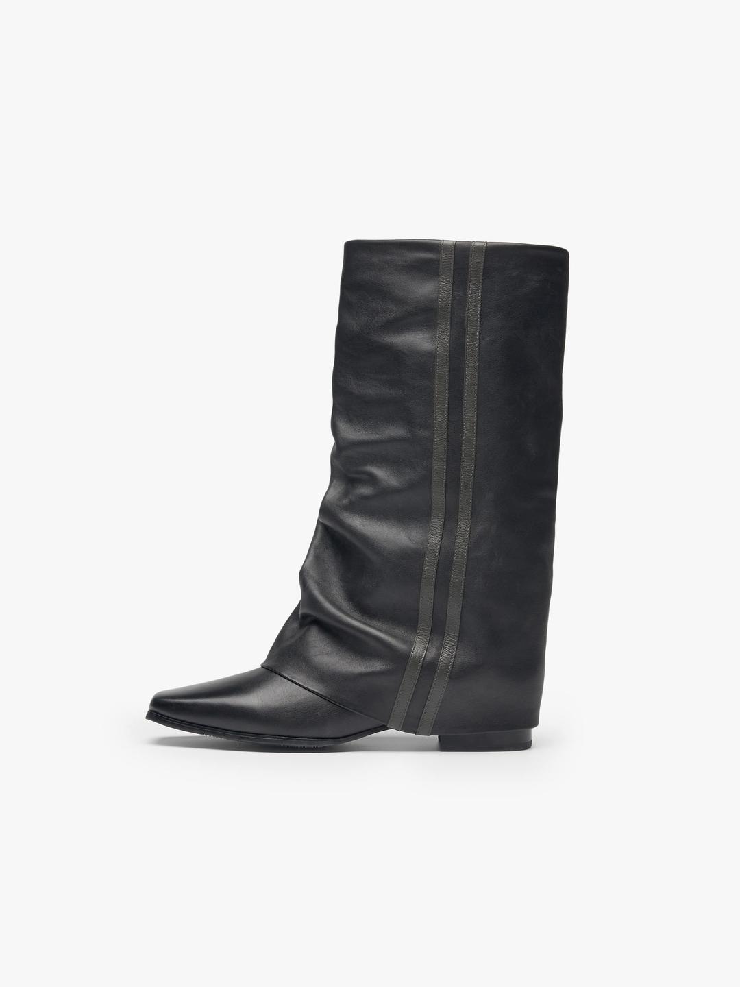 Hug Cow Leather Boots (Version 1.) *Charcoal