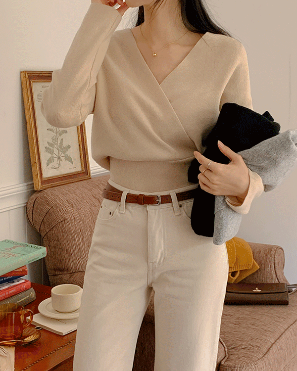 브리쉬 크롭 랩 니트