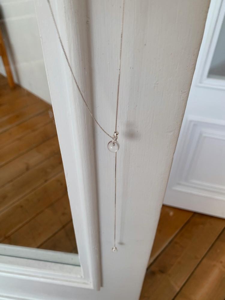 크리스탈 넥클리스