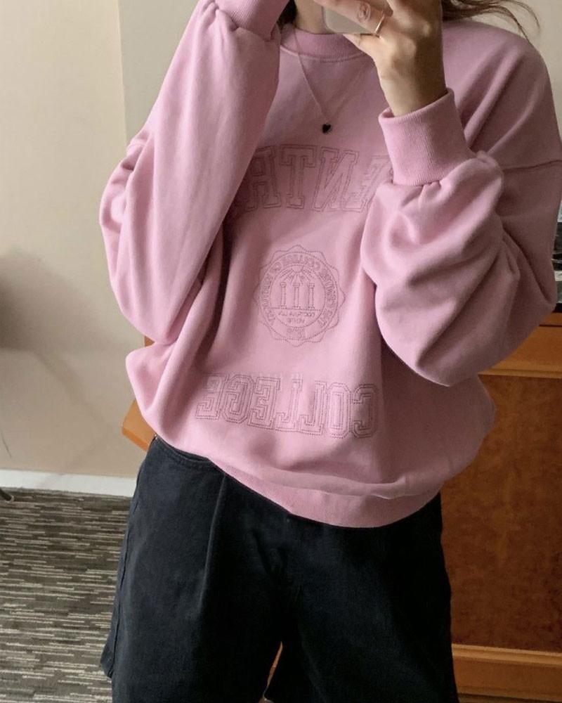 [핑크당일발송] 컬리지 자수 데일리 기모 맨투맨