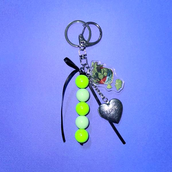 LOVE PHOTO KEYRING- POT MIX