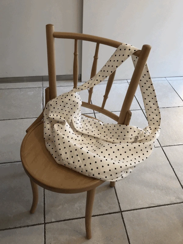 도트 크로스백 호보백