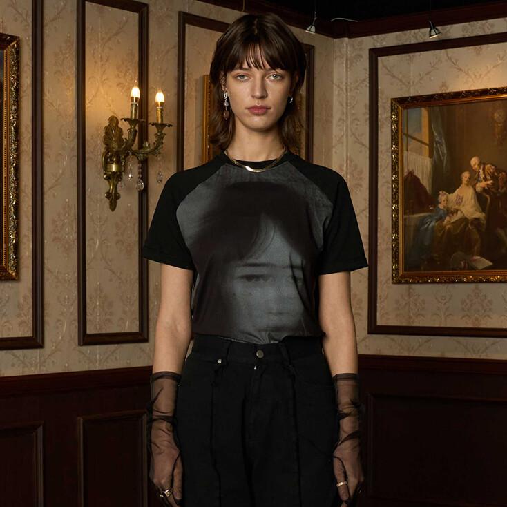 프린트 슬림 티셔츠 (BLACK)