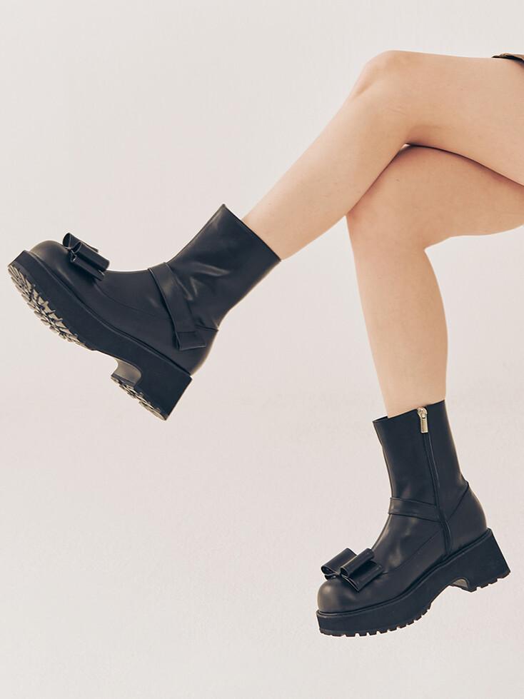 Bizu Ribbon Ankle Boots 비쥬 리본 플랫폼 부츠 - Pale Black