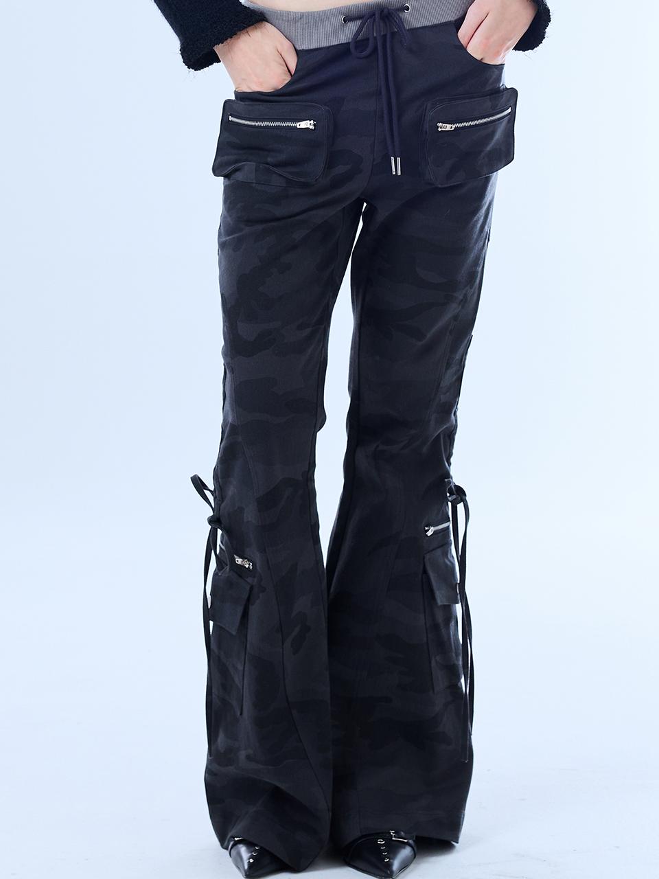 [ M사이즈 01/10 예약배송] [이유정PICK] FS BOOTSCUT POCKET CARGO PANTS(CAMO)