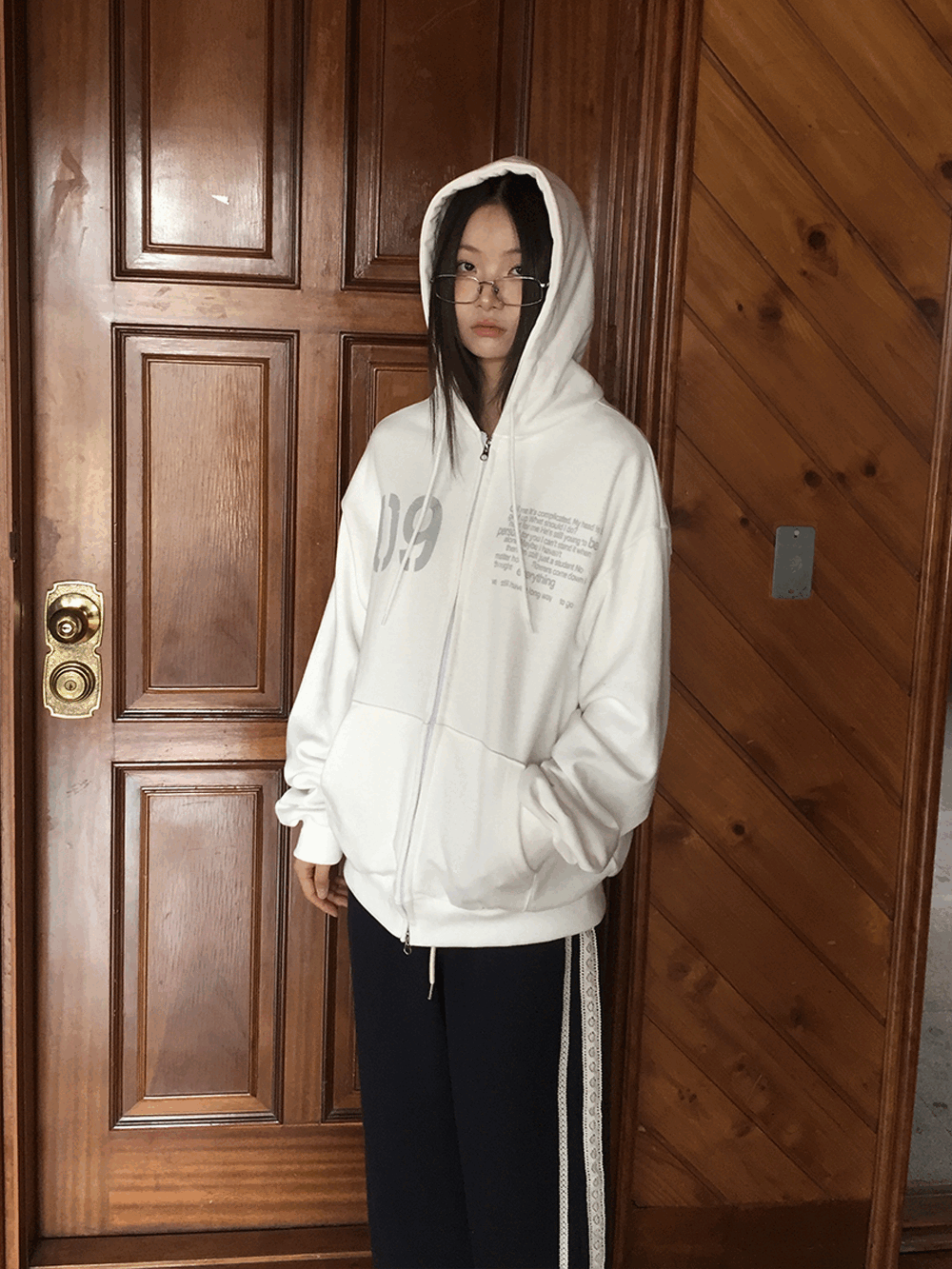 하우유 헤이드 오버핏 레터링 후드집업 (3c)