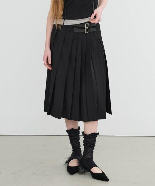 버클 장식 플리츠 주름 미디 스커트 AW5SS25010