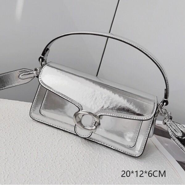 COACH 코치 여성 태비 숄더백 20 CM539