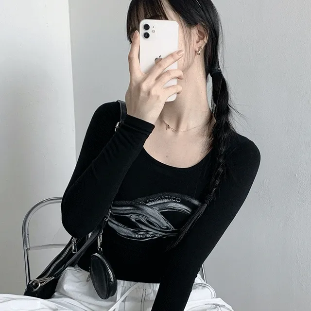 [스판쫀쫀/레이온] 쥬쥬 U넥 프린팅 긴팔티 / 긴소매 티셔츠 롱슬리브 쭉티 체인 스퀘어 그래픽 슬림 타이트 세미 크롭 스트릿 유니크 힙 글램