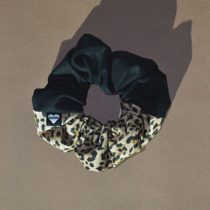 LEOPARD fifty-fifty SCRUNCHIE 레오파드 스크런치