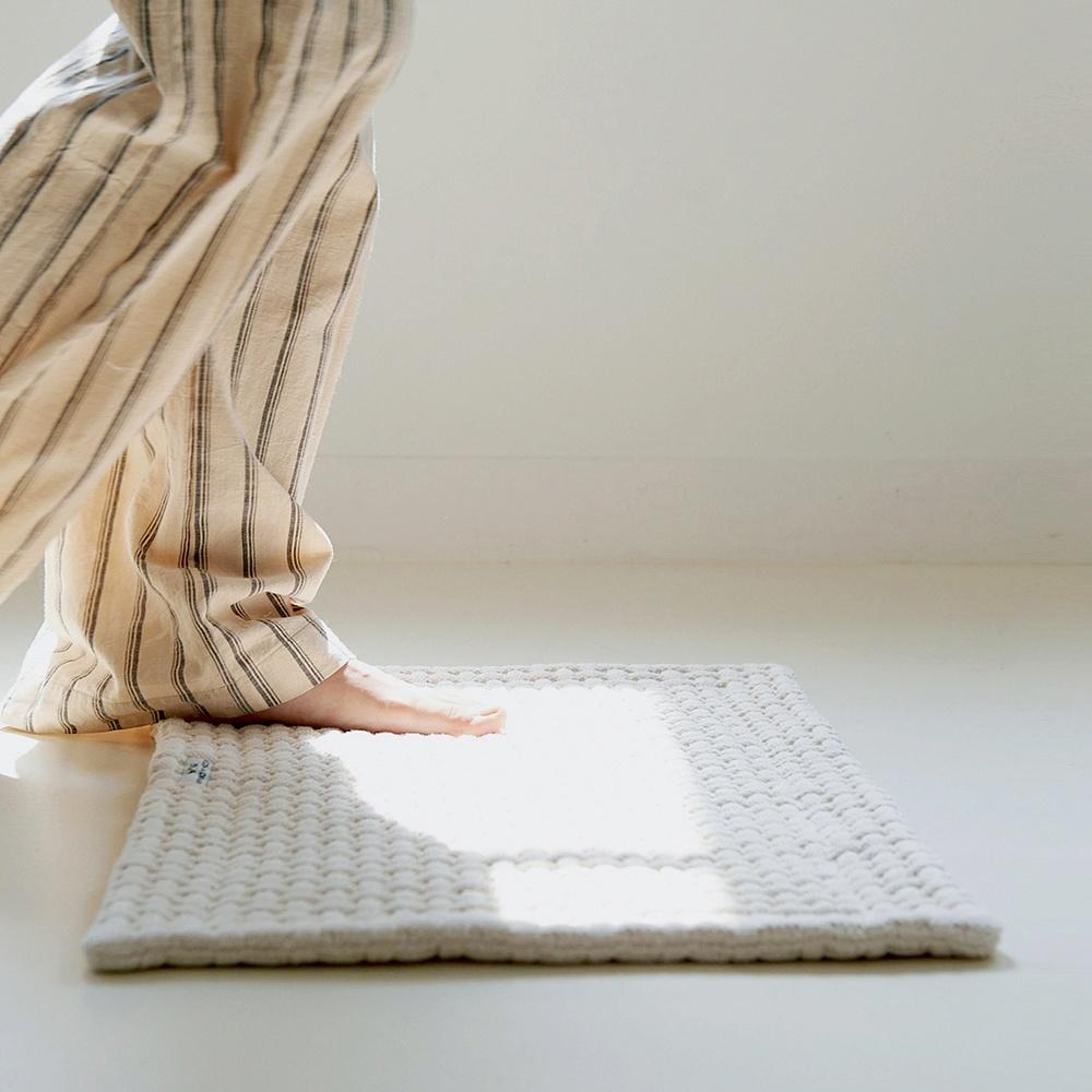 Weaving door mat