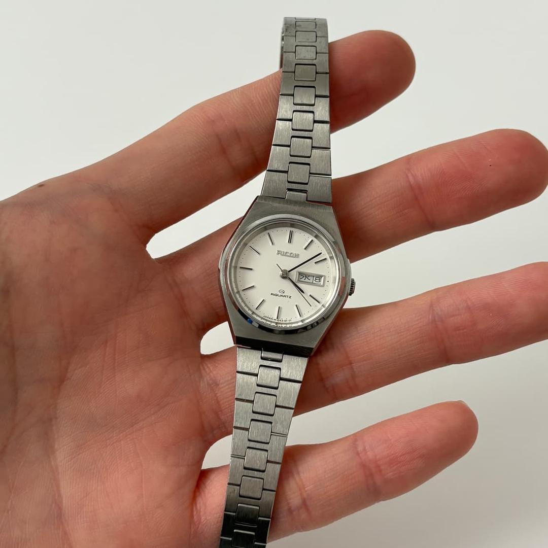 80s white dial ladies requartz | 후루츠패밀리