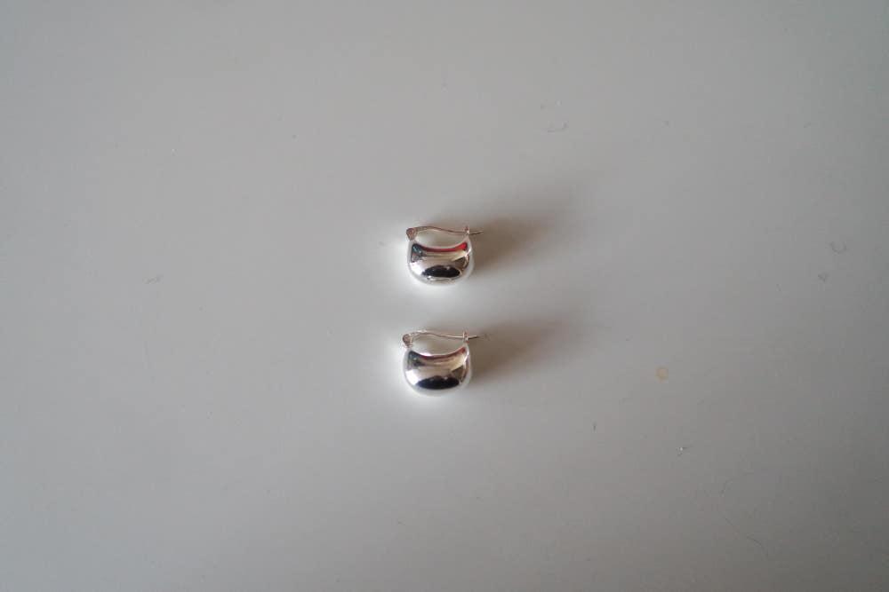 matinee / 미니 덤플링 이어링 (silver925)