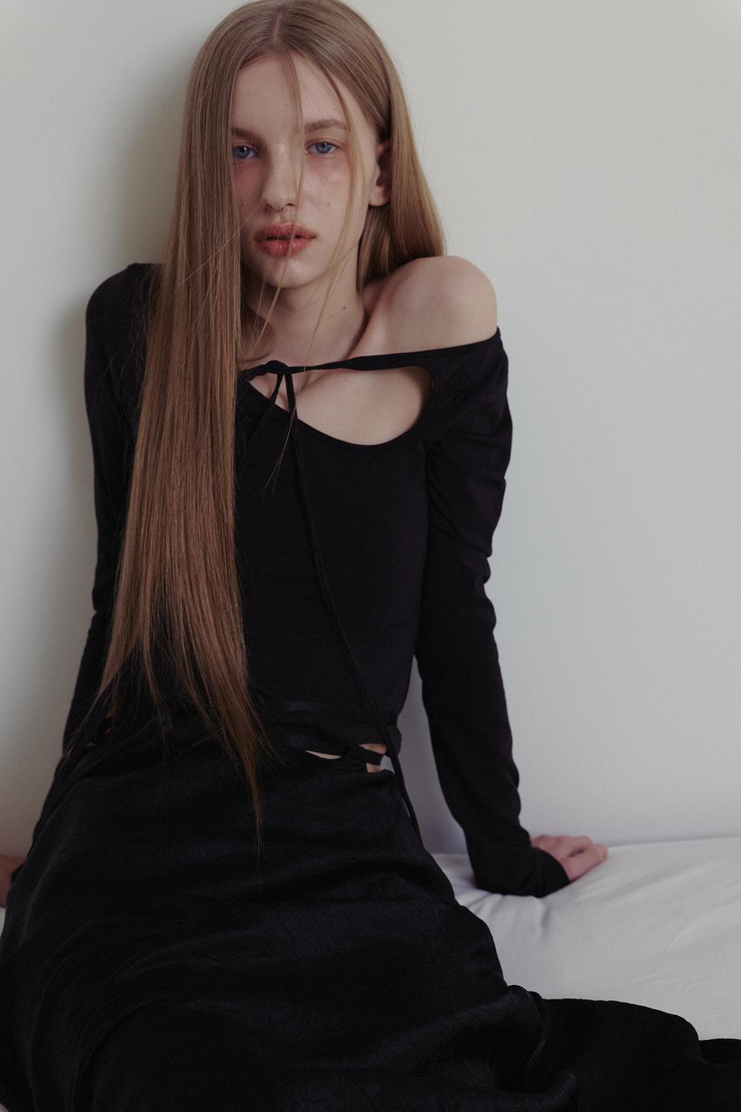 ORCHID TOP black [10.12 Pre-order delivery]