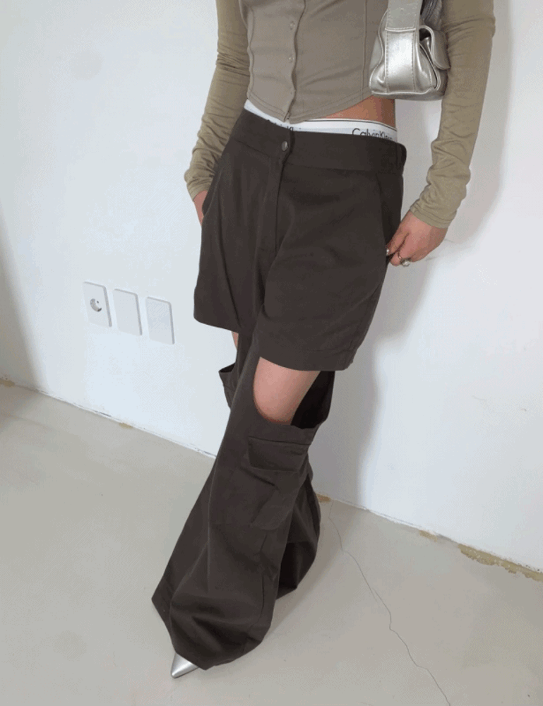 사이드 컷아웃 카고 부츠컷 와이드 팬츠