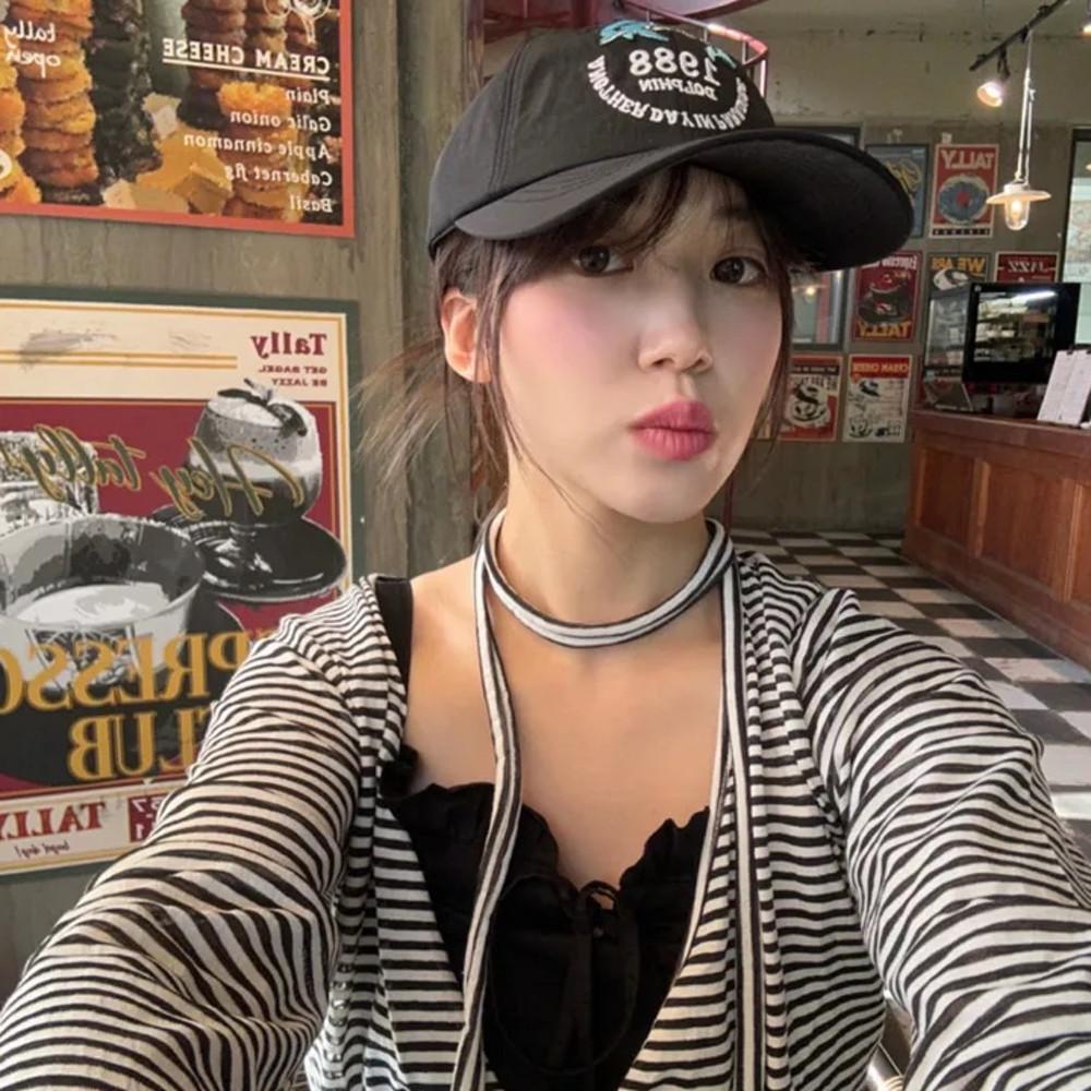 [봄여름/캐주얼] 돌핀 스토퍼 스트링 챙 야구모자 프린팅 볼캡