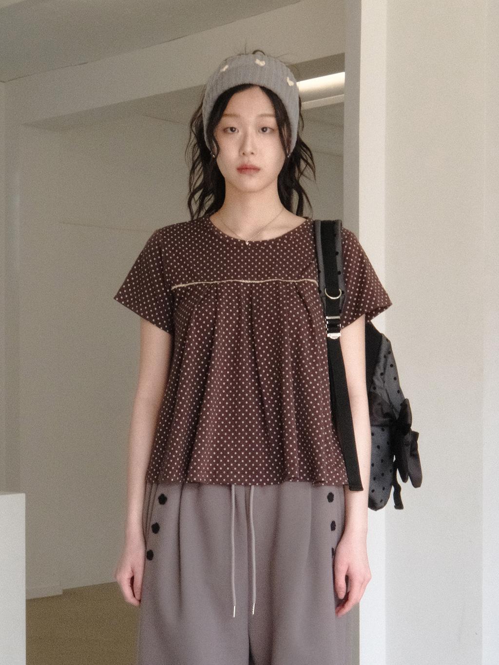 도트 플레어 티셔츠 (브라운)