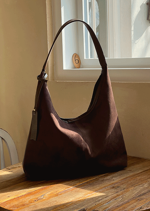 유어 (🚀당일발송/자체제작✨) (6만장돌파) 유어 클레오 y2k 드뮤어 프리미엄 스웨이드 보부상 설날 룩 데일리 숄더백