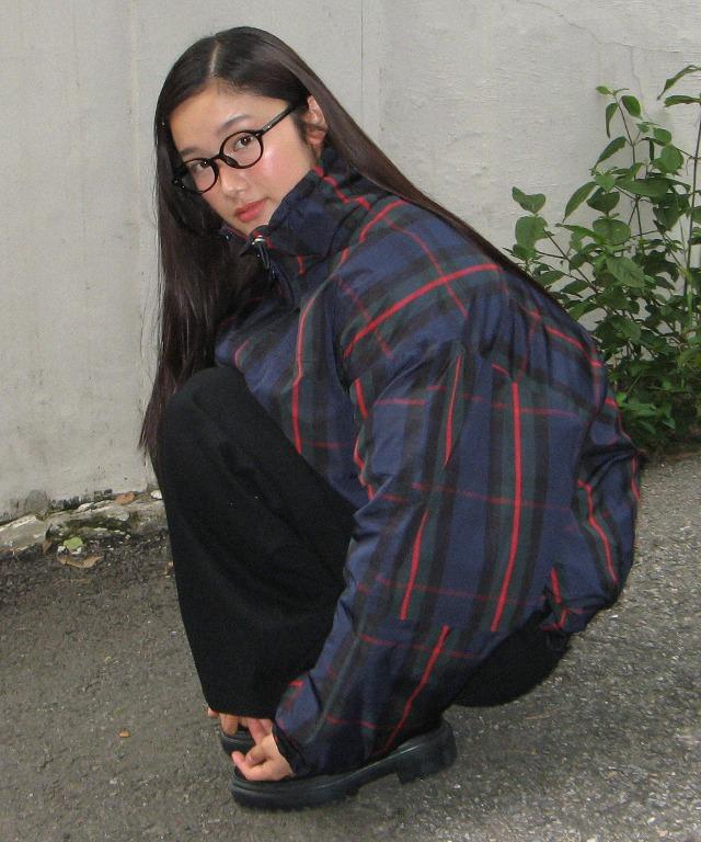 PATTERN SHIRRING POCKET PUFFER JUMPER CHECK NAVY