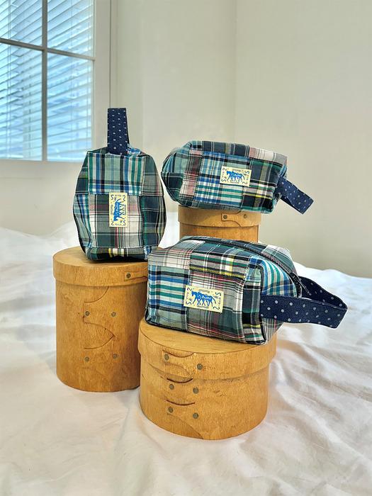 Handle Pouch - Blue Patchwork