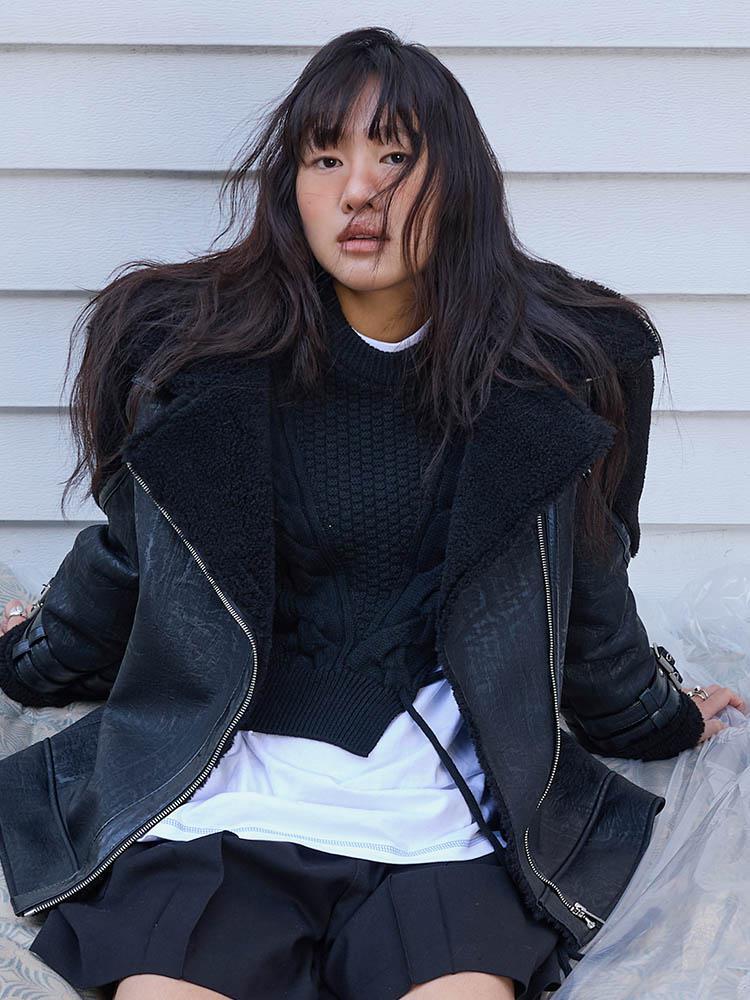 크로스 스트랩 니트 풀오버 AK4WP84310