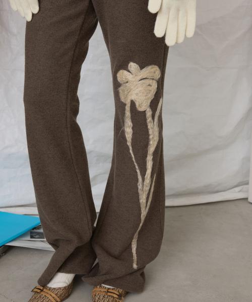 펠트 플라워 팬츠 (brown)