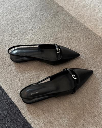 안나앤블루 모티브 belt slingback