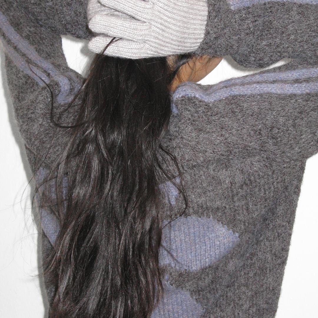 LILY BOUCLE KNIT SWEATER_CHARCOAL