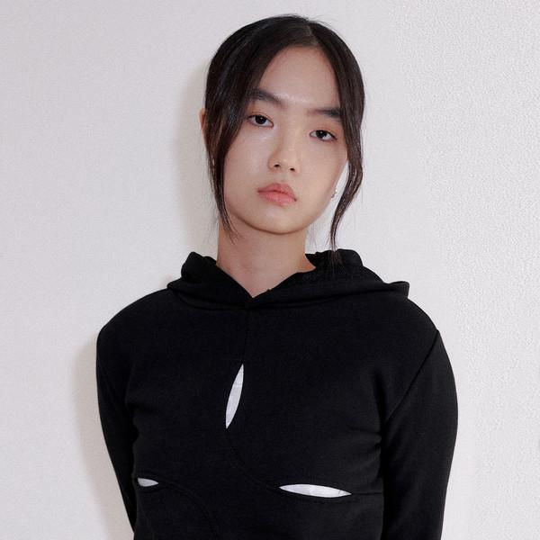 4 SLIT HOODY BLACK