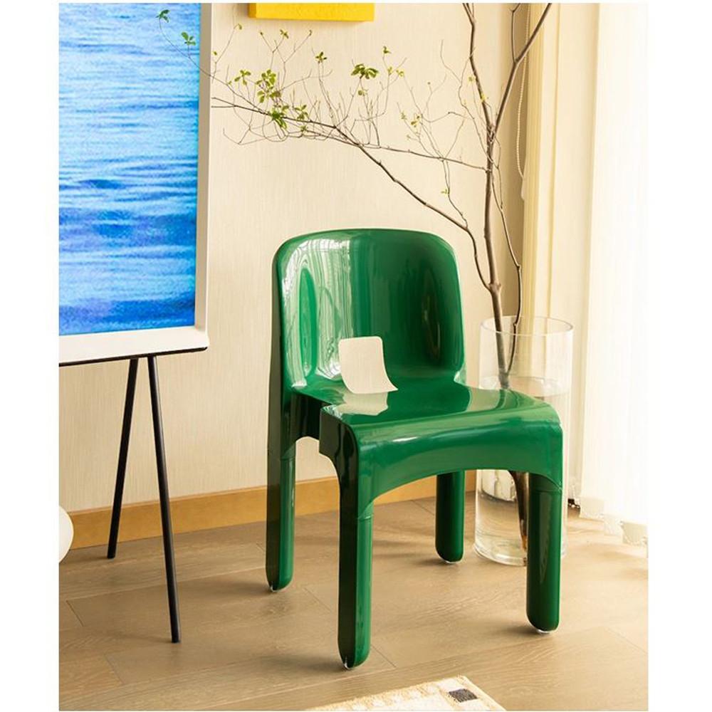 귀여운 칼라 등받이 플라스틱의자 인테리어 디자인 등받이체어