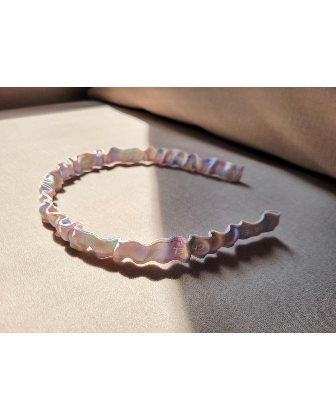 CHANEL pastel shirring hair band no.42