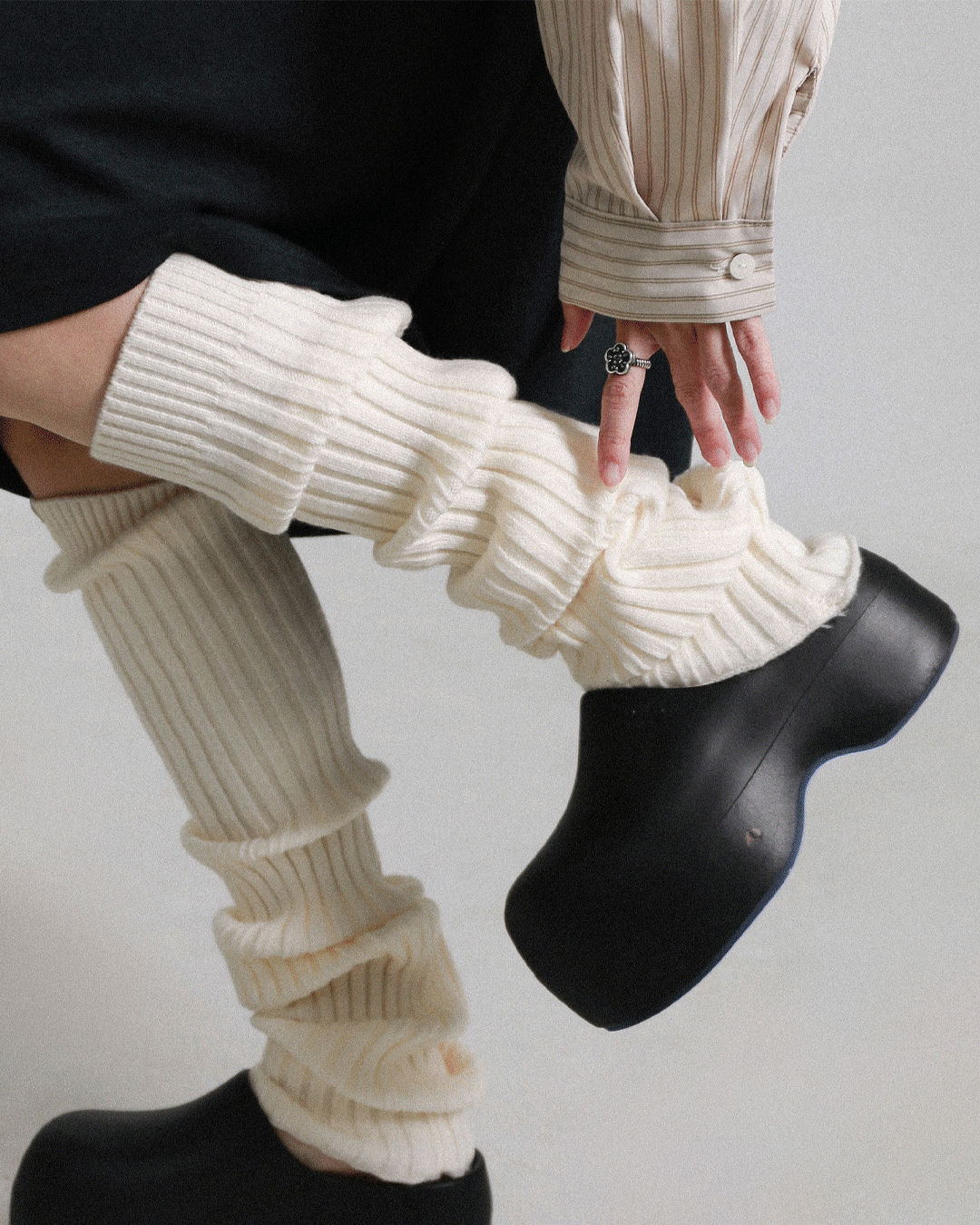 여운 롱롱 니트 레그워머