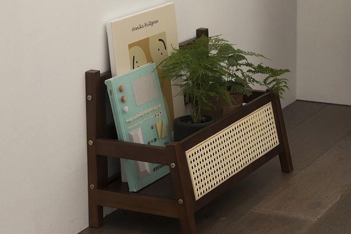 쿠폰가 52,155원/루아이 원목 라탄 책꽂이/인테리어 책꽂이/미니책장(2color)